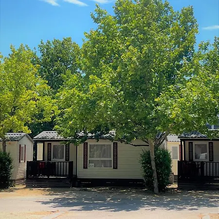 Bungalows Zaragoza Camping مكان تخييم سرقسطة
