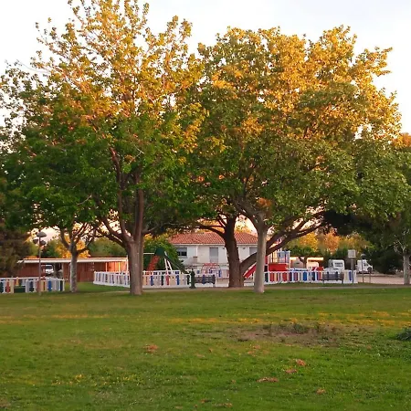 Kemp Bungalows Zaragoza Camping