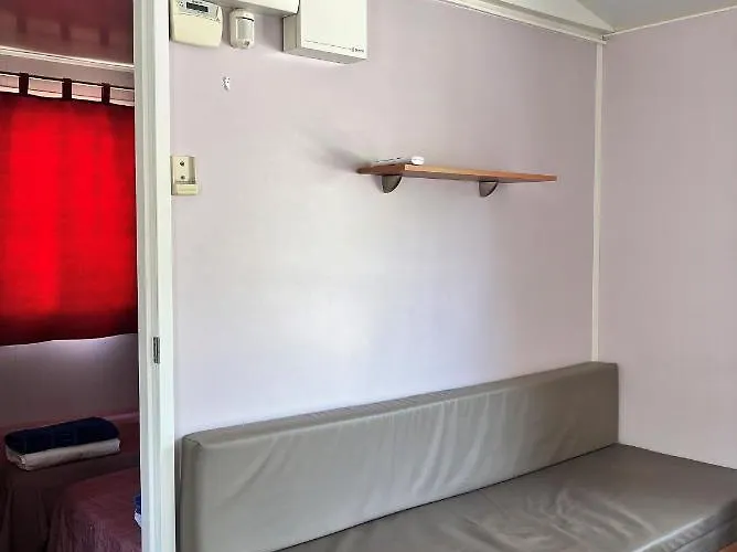 Bungalows Zaragoza Camping Campingplatz Saragossa