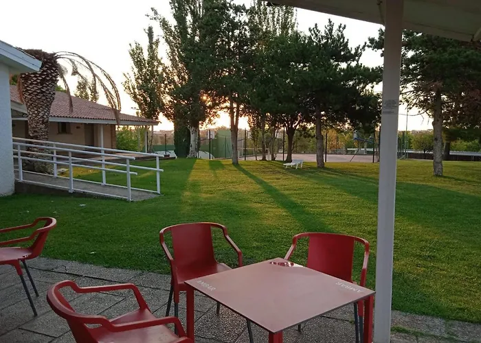 Bungalows Zaragoza Camping Campingplatz *